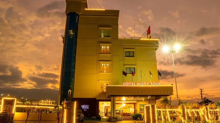 hotels near Gundlupet